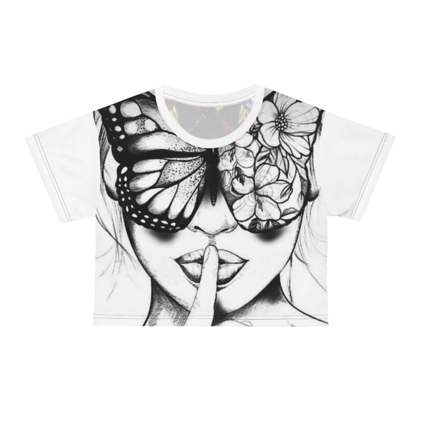 T-shirt Artiste “Papillon Mystère” – L’Expression de la Beauté et du Silence.